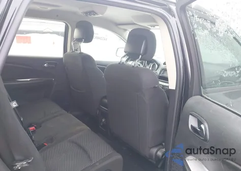 2015 Dodge Journey Sxt z USA, uszkodzony, nr VIN 3C4PDCBG1FT616459